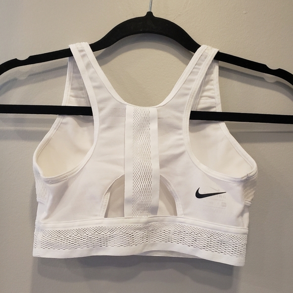 Nike Dri-Fit Sport Bra - XS - Picture 2 of 5